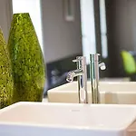 게스트하우스 La Loge De Mer, Urbain 4*