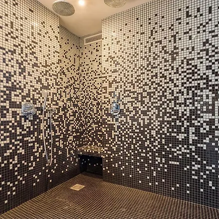 La Loge De Mer, Urbain Gasthuis Perpignan