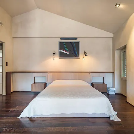 La Loge De Mer, Urbain Gasthof