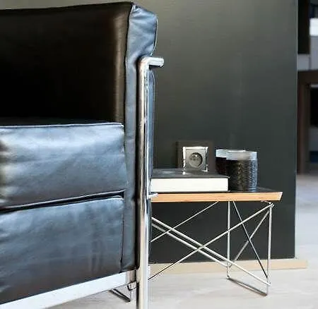 La Loge De Mer, Urbain 페르피냥