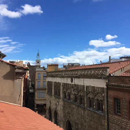 La Loge De Mer, Urbain Gasthuis