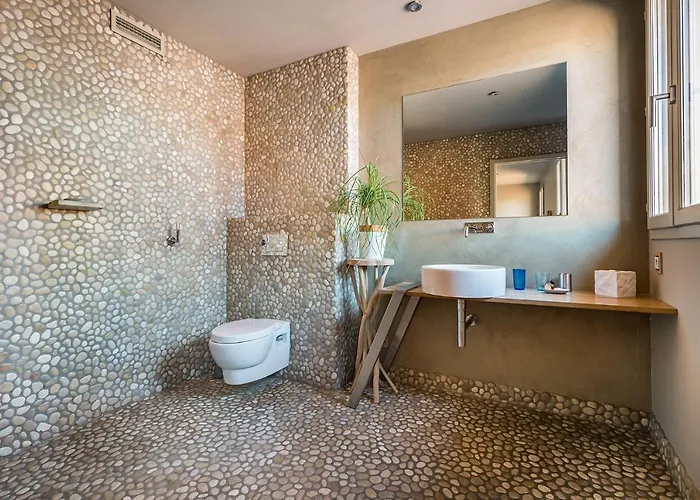 La Loge De Mer, Urbain 4*