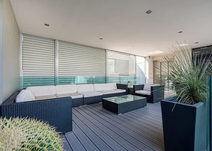 Pensión La Loge De Mer, Urbain Perpiñán