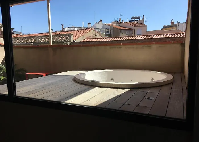 La Loge De Mer, Urbain 4*